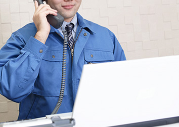 保険会社に虚偽の報告をして保険金を騙し取ります