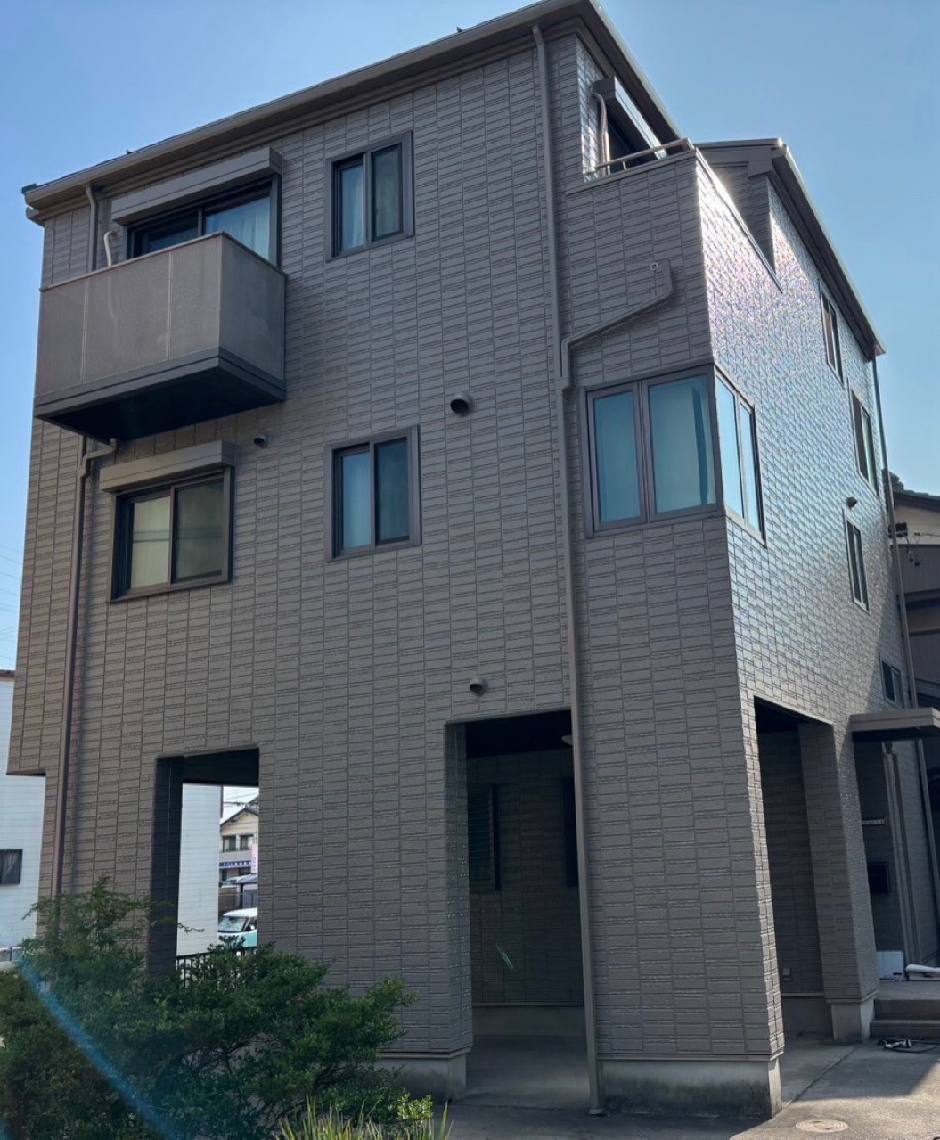 K様邸 外壁屋根塗装リフォーム／窓ガラスコーキング補修